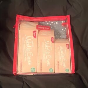 MakeUp Eraser Pink Brushes & Tools